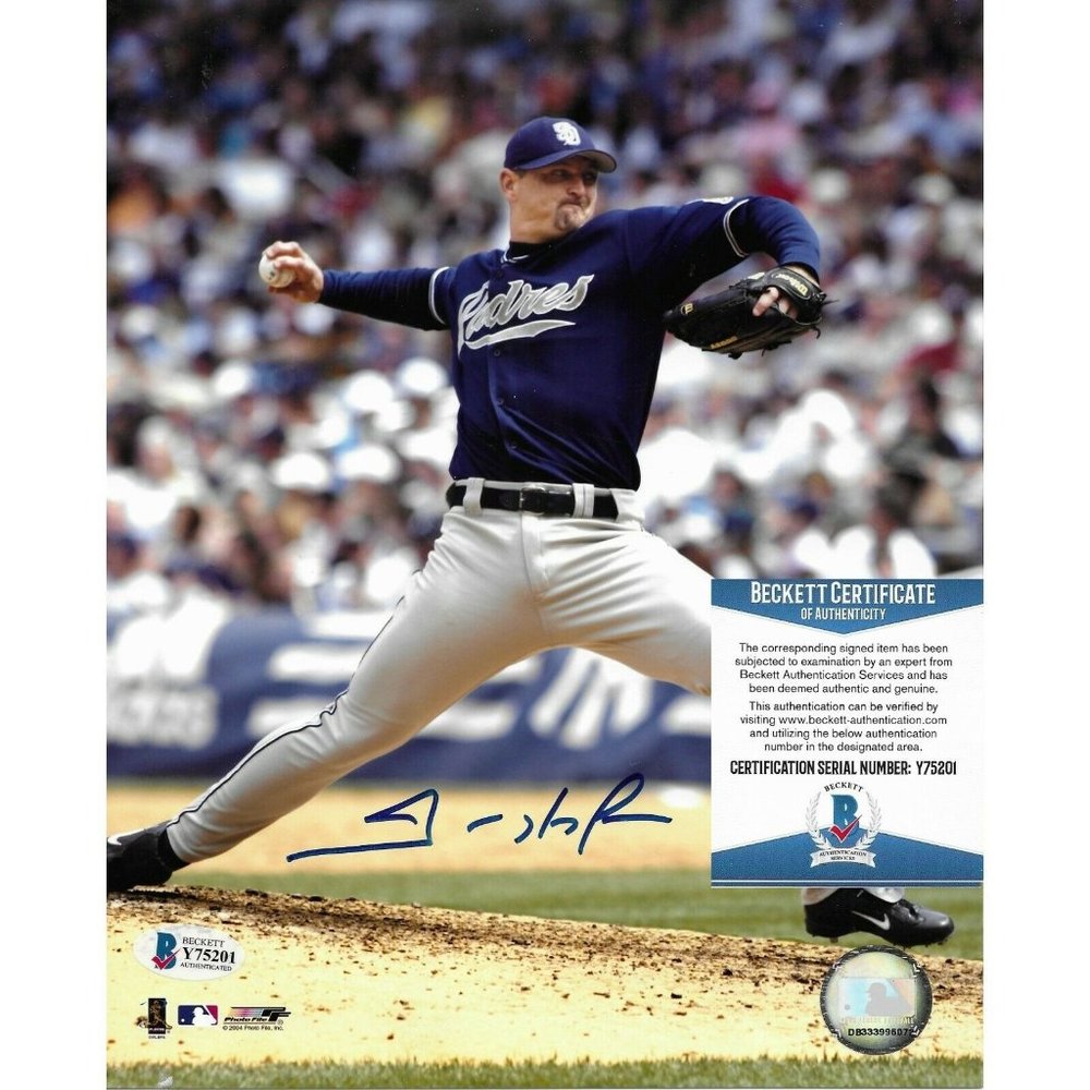 Trevor Hoffman Signed S.D. Padres 8x10 Photograph Beckett BAS Autographed Cert